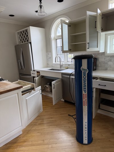 This house sat on the market for almost 4 months before the homeowner called us to remove the smell in the kitchen from consistently cooking with curry. One overnight treatment and the greasy curry smell was removed!